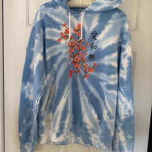 Men’s Medium Tie Dyed Sweatshirt- Never Worn